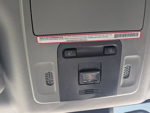 Used 2023 Toyota Camry SE FWD image 28