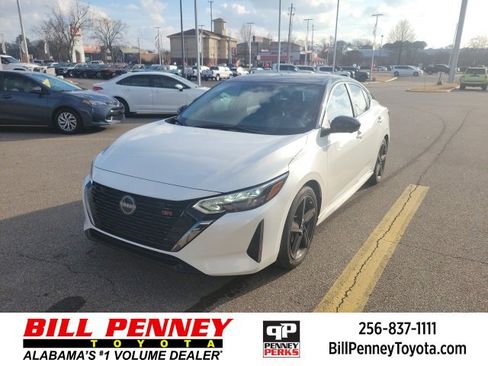 Used 2025 Nissan Sentra SR w/ SR Premium Package image 1