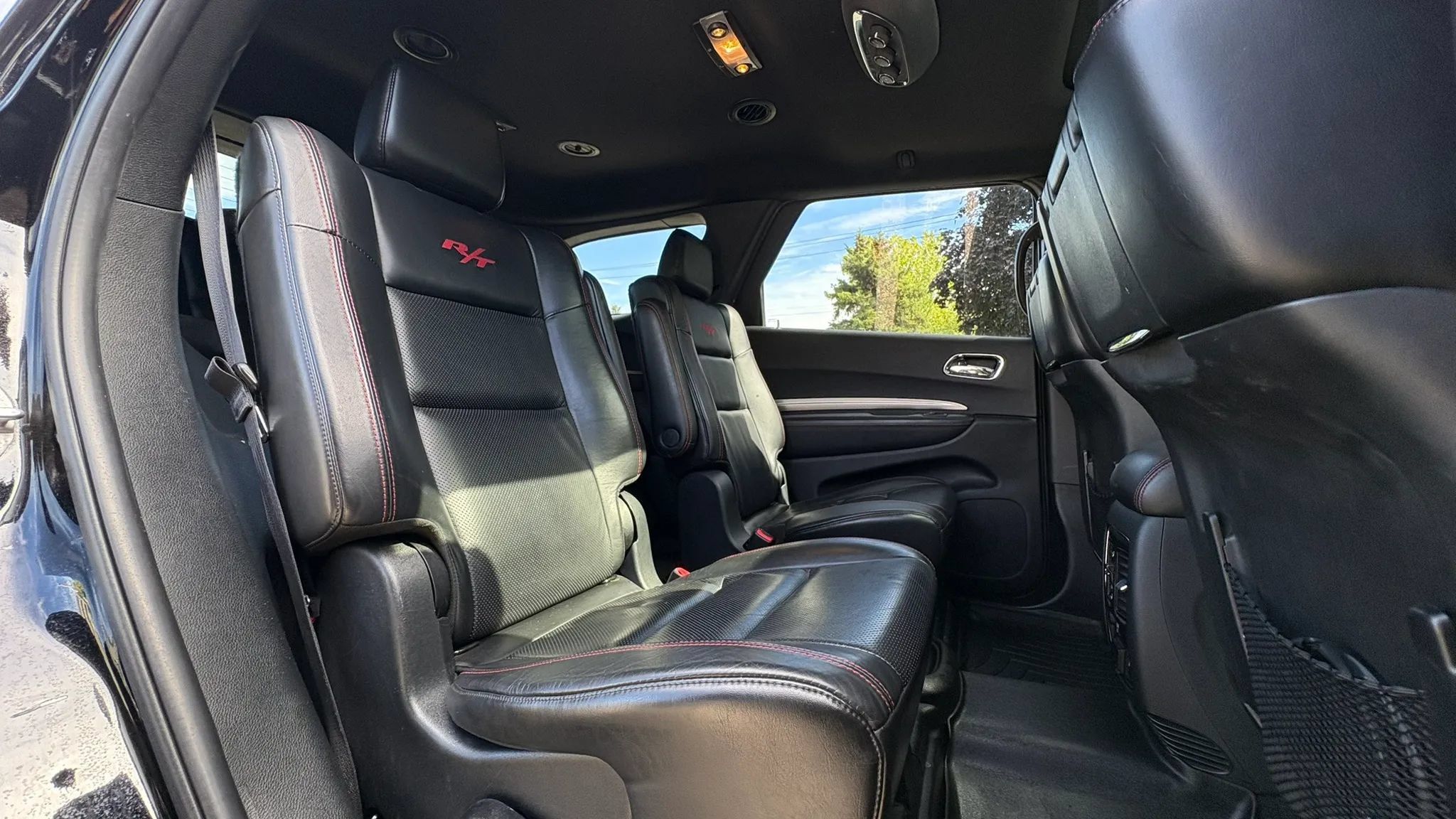 Used 2017 Dodge Durango R/T w/ Technology Group AWD/4WD image 29