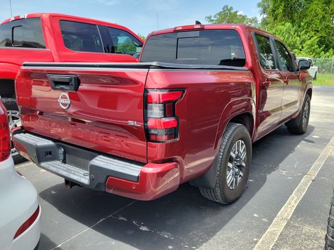 Used 2024 Nissan Frontier SL w/ Technology Package RWD image 4