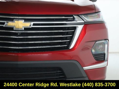 Used 2023 Chevrolet Traverse Premier w/ LPO, Floor Liner Package AWD/4WD image 8