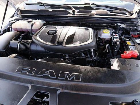 Used 2026 RAM 1500 Laramie AWD/4WD image 28
