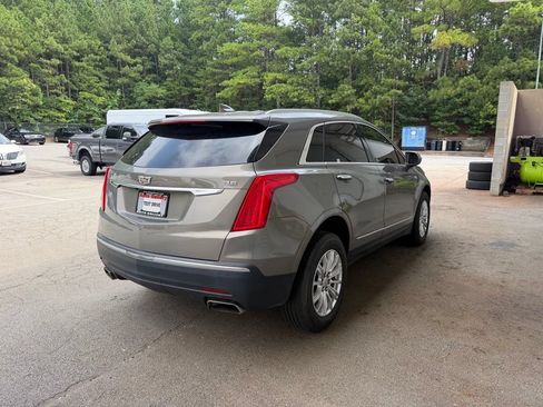 Used 2017 Cadillac XT5 FWD image 7