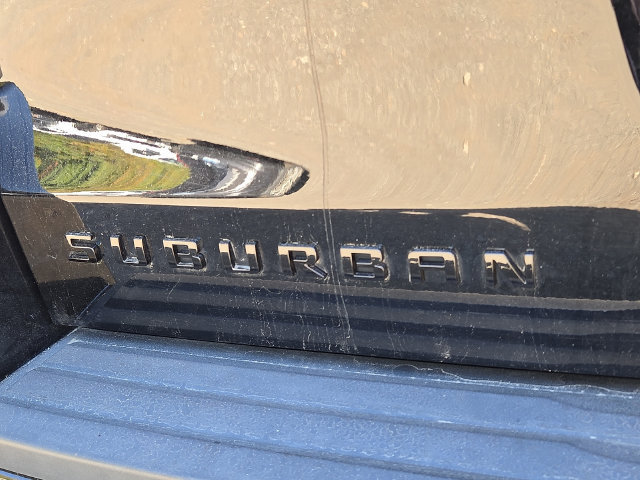 Used 2019 Chevrolet Suburban Premier AWD/4WD image 34
