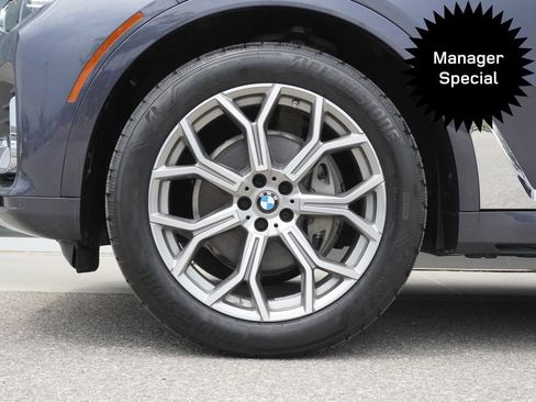 Used 2020 BMW X7 xDrive40i w/ Premium Package AWD/4WD image 35