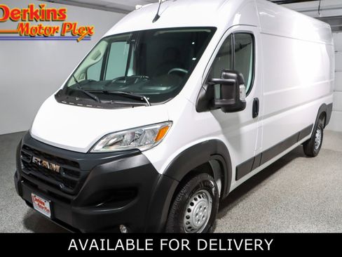 Used 2024 RAM ProMaster 2500 w/ Convenience Group FWD image 1