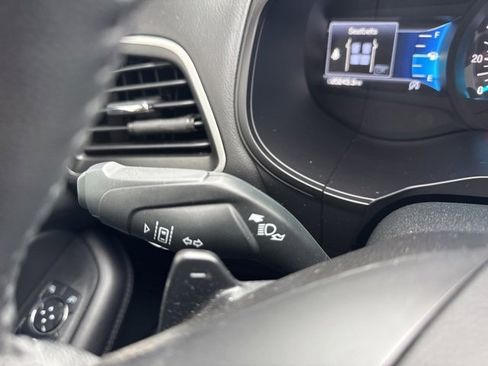 Used 2024 Ford Edge SEL w/ Convenience Package image 28