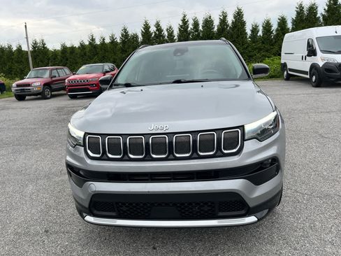Used 2022 Jeep Compass Limited w/ Elite Group AWD/4WD image 8