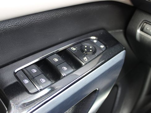 Used 2022 Nissan Pathfinder SL w/ SL Premium Package AWD/4WD image 36