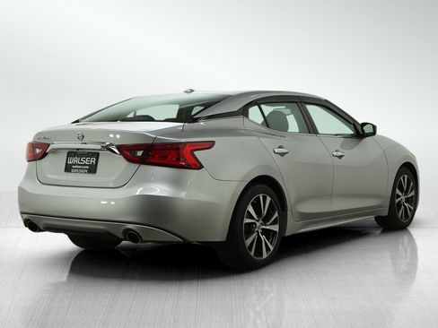 Used 2017 Nissan Maxima 3.5 S image 5