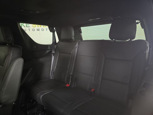 Used 2024 Chevrolet Tahoe High Country w/ Advanced Technology Package AWD/4WD image 13