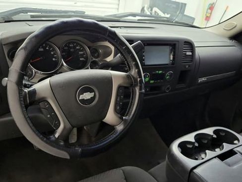 Used 2011 Chevrolet Silverado 1500 LT w/ Texas Edition image 19