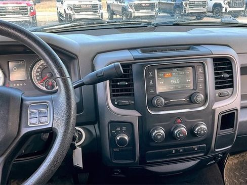 Used 2015 RAM 2500 Tradesman w/ Chrome Appearance Group image 10