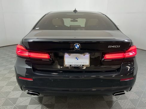 Used 2021 BMW 540i w/ Convenience Package image 5
