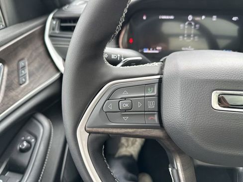 New 2026 Jeep Grand Cherokee L Limited AWD/4WD image 24