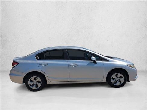 Used 2013 Honda Civic LX image 4