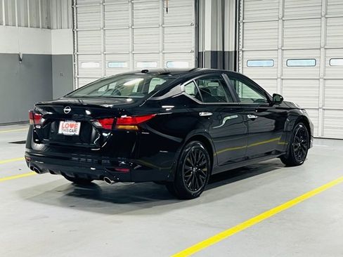 New 2025 Nissan Altima 2.5 SV w/ SV Special Edition Package image 17