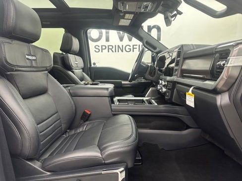 New 2026 Ford F250 Platinum image 13
