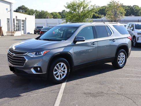 Used 2019 Chevrolet Traverse LT FWD image 5