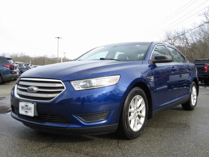 Used 2013 Ford Taurus SE