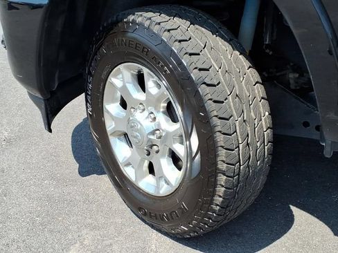 Used 2022 RAM 2500 Laramie AWD/4WD image 9