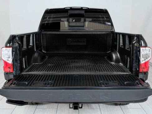 Used 2021 Nissan Titan SV w/ SV Convenience Package AWD/4WD image 49