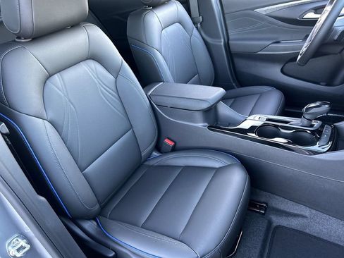 New 2026 Buick Envista Sport Touring FWD image 27
