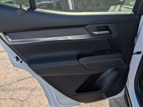 New 2026 GMC Terrain Denali AWD/4WD image 36