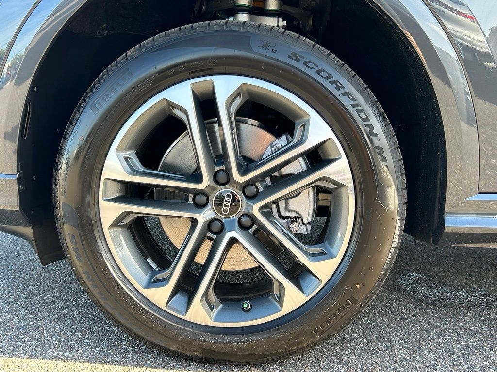 New 2026 Audi Q5 Premium Plus AWD/4WD image 35