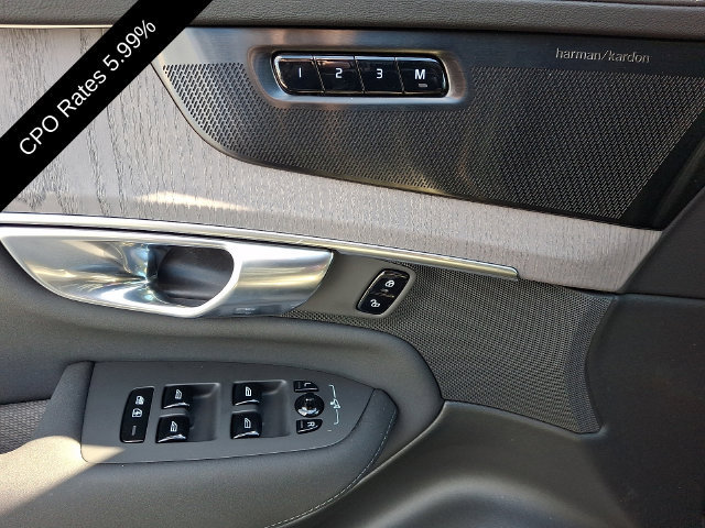 Certified 2026 Volvo XC90 T8 Ultra w/ Protection Package AWD/4WD image 15
