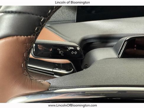 New 2026 Lincoln Navigator Reserve AWD/4WD image 45