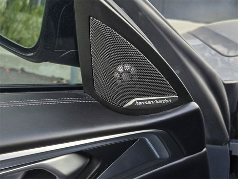 Used 2022 BMW M4 xDrive Competition image 17