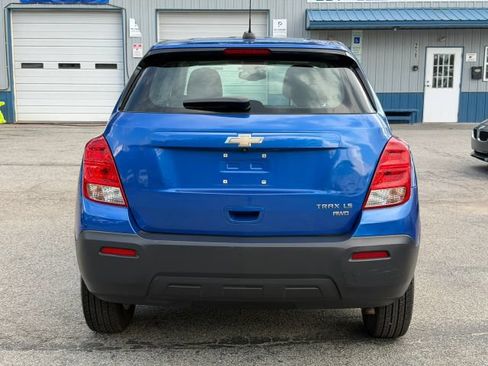 Used 2016 Chevrolet Trax LS AWD/4WD image 6