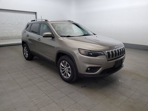Used 2019 Jeep Cherokee Latitude Plus w/ Cold Weather Group image 13