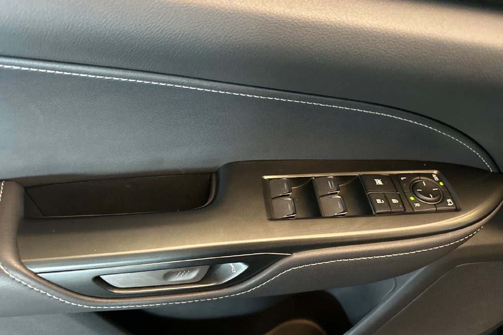 Certified 2026 Lexus NX 350h AWD w/ Accessory Package (2T) image 11