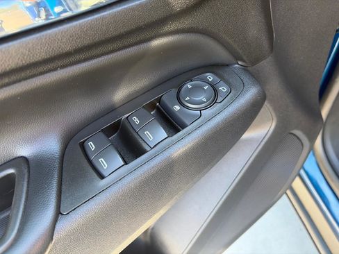 Used 2020 Chevrolet Equinox LT image 11