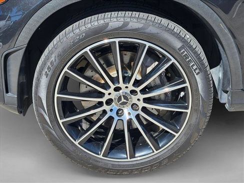 Used 2022 Mercedes-Benz GLC 300 image 22