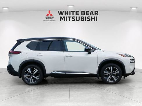 Used 2023 Nissan Rogue SL AWD/4WD image 6