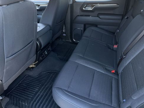 Used 2024 GMC Sierra 1500 Elevation image 24