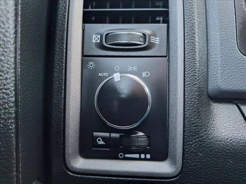 Used 2018 RAM 1500 Tradesman w/ Popular Equipment Group AWD/4WD image 21
