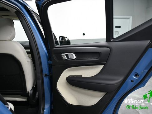 Used 2025 Volvo XC40 B5 Ultra w/ Protection Package Premier AWD/4WD image 54