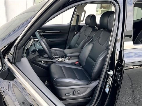 Used 2023 Kia Telluride S image 7