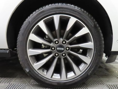 Used 2020 Lincoln Navigator Reserve w/ Luxury Package image 10