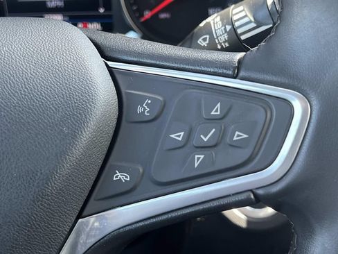 Used 2023 Chevrolet Equinox LT FWD image 21