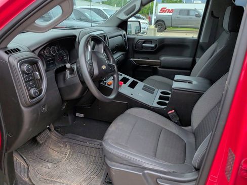 Used 2019 Chevrolet Silverado 1500 LT AWD/4WD image 10