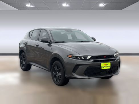 Used 2023 Dodge Hornet GT w/ GT Blacktop Package AWD/4WD image 7