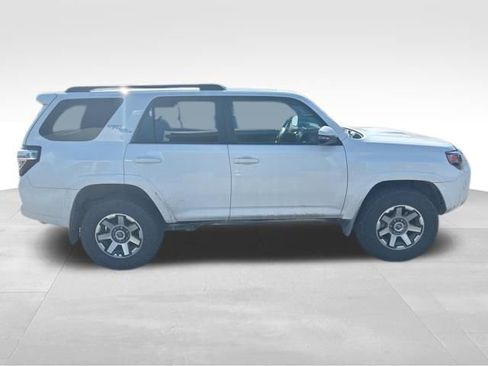 Used 2020 Toyota 4Runner TRD Off-Road Premium w/ Moonroof Package image 4