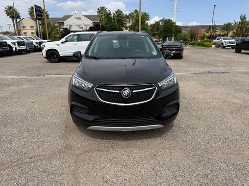 Used 2022 Buick Encore Preferred w/ Safety Package AWD/4WD image 2
