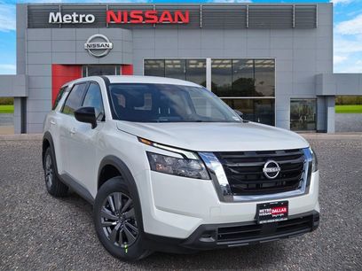 New 2025 Nissan Pathfinder S