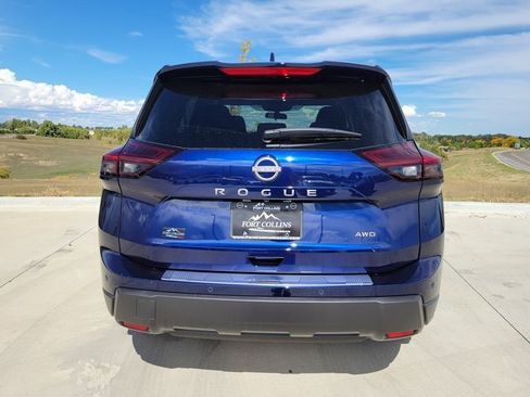 New 2026 Nissan Rogue SV image 9